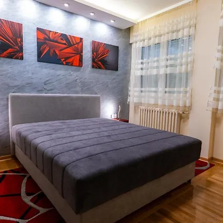 Burgundy Apartment Belgrade Exterior photo